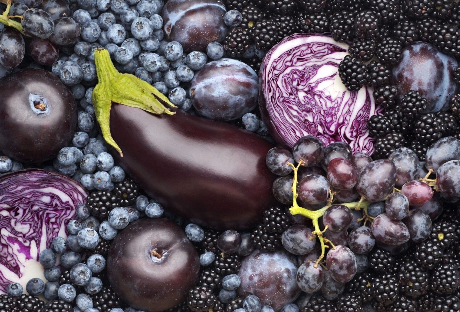 Frutas y verduras de color morado
